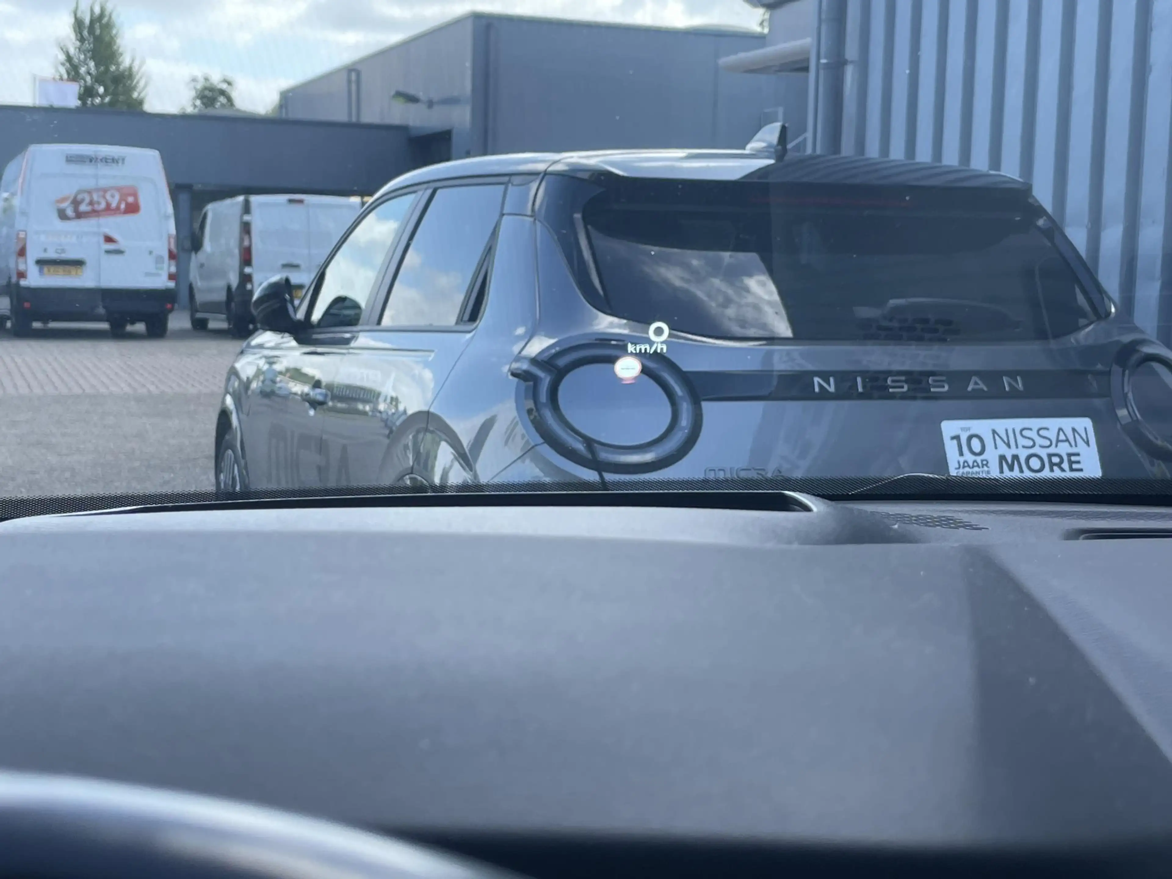 Nissan Qashqai 1.3 MHEV Xtronic Tekna Plus — photo 15