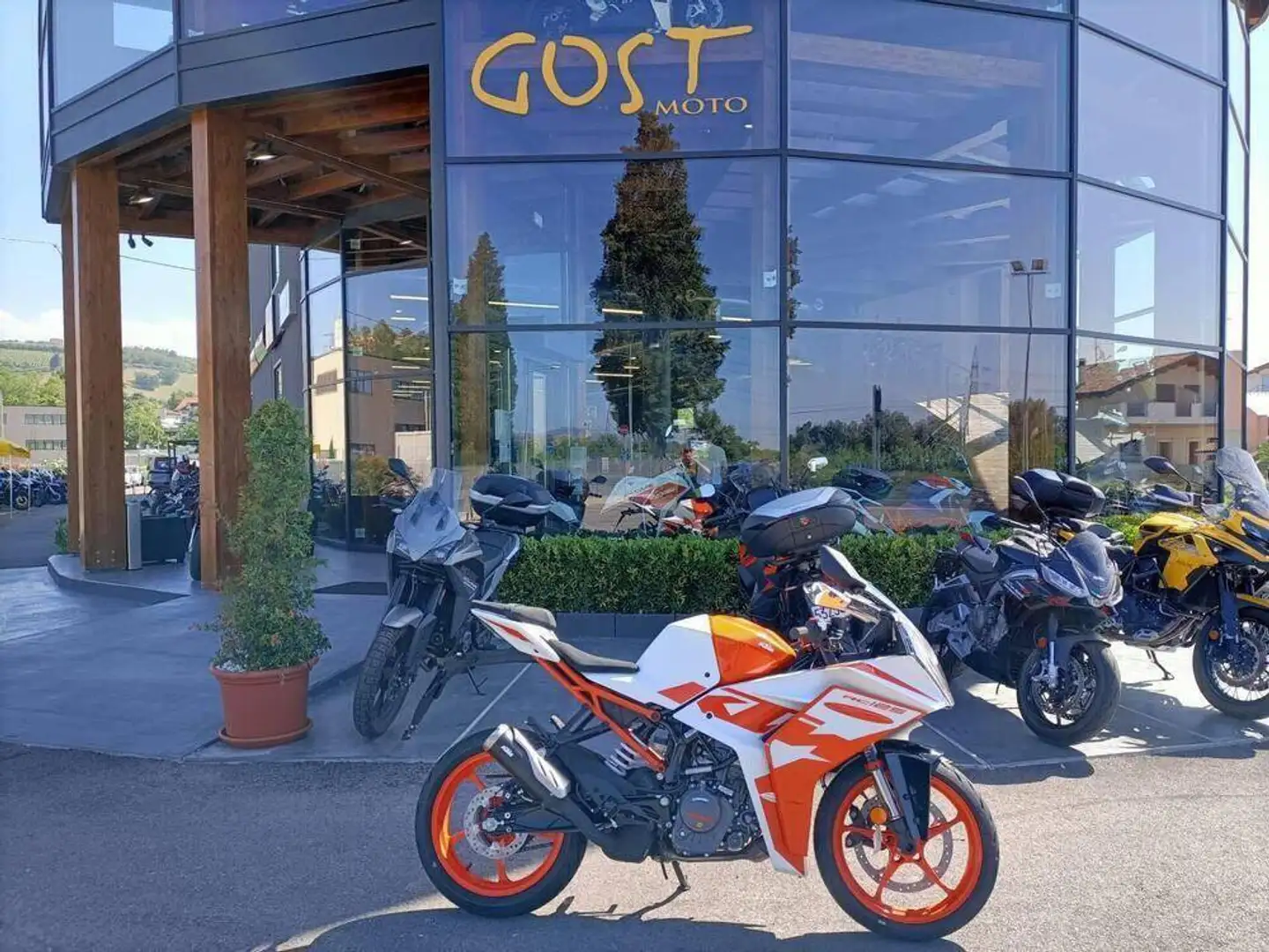 KTM RC 125 - 1