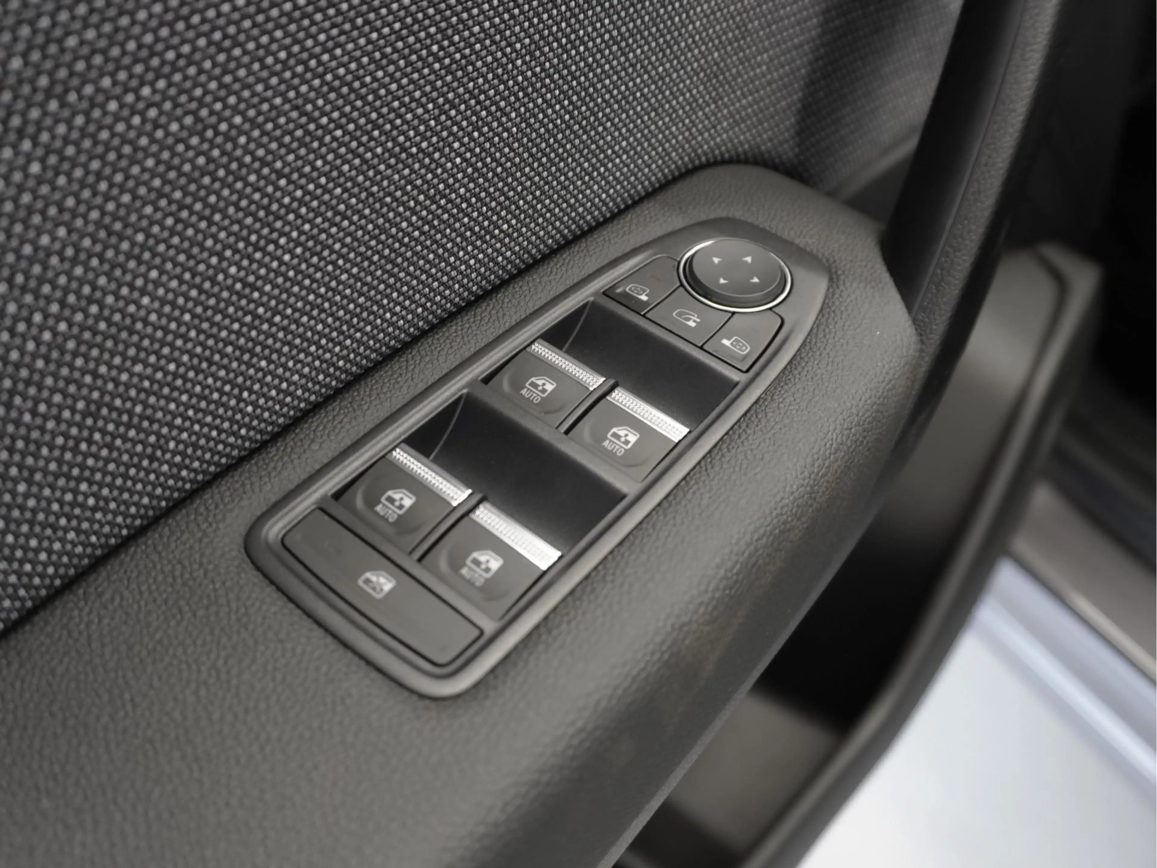 Mitsubishi ASX 1.8 HEV AT Intense+ | Nieuwe auto | Uit voorraad | — photo 11