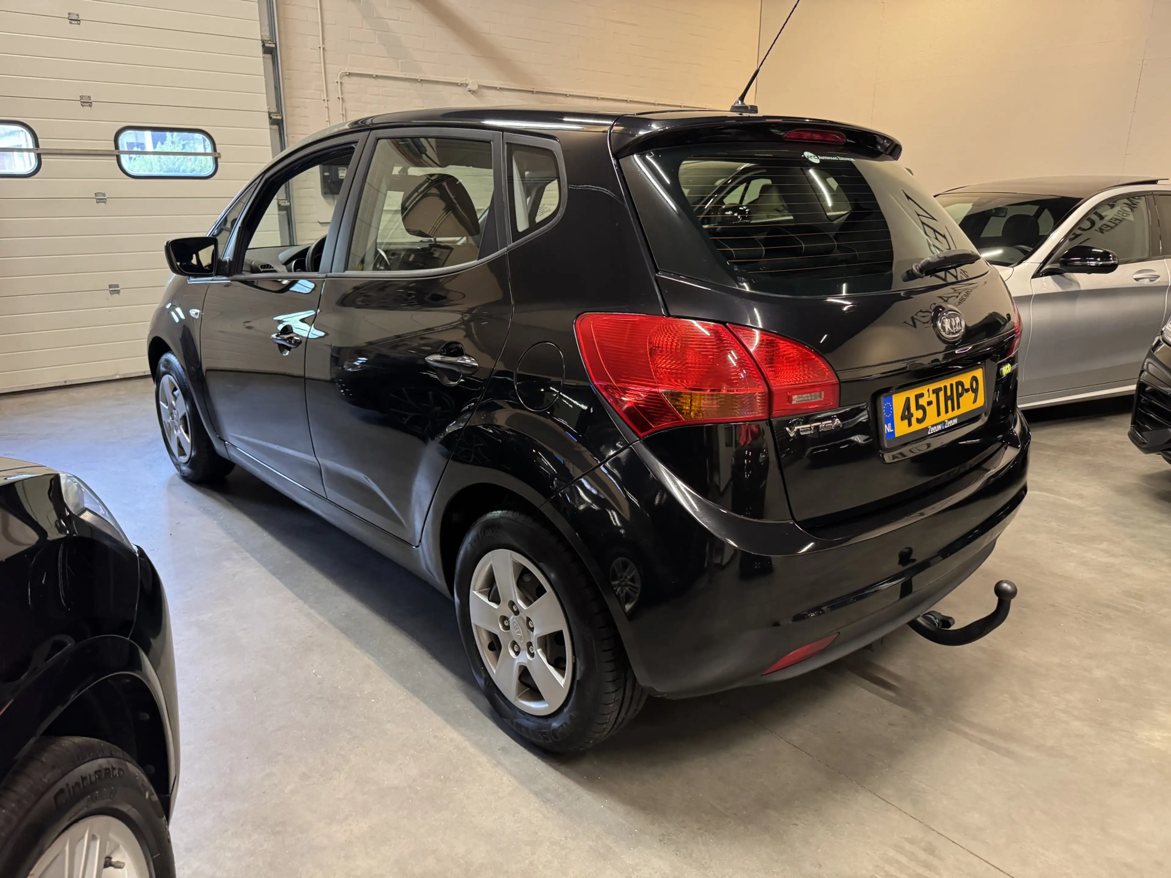 Kia Venga 1.4 CVVT X-tra Dealer Onderhouden Airco 2e eigenaa — photo 4