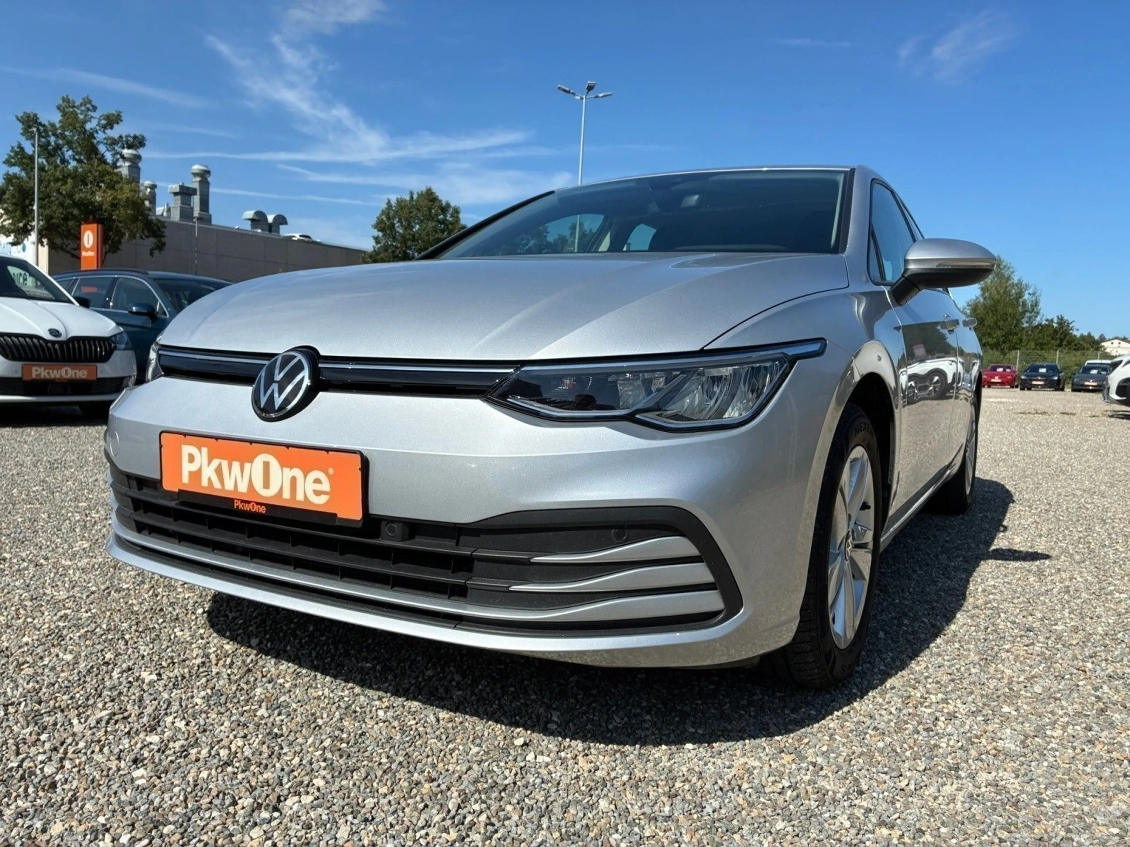 Volkswagen Golf 2,0 TDI ACC*CARPLAY*TEMPOMAT*KAMERA*PDC*LED — photo 8