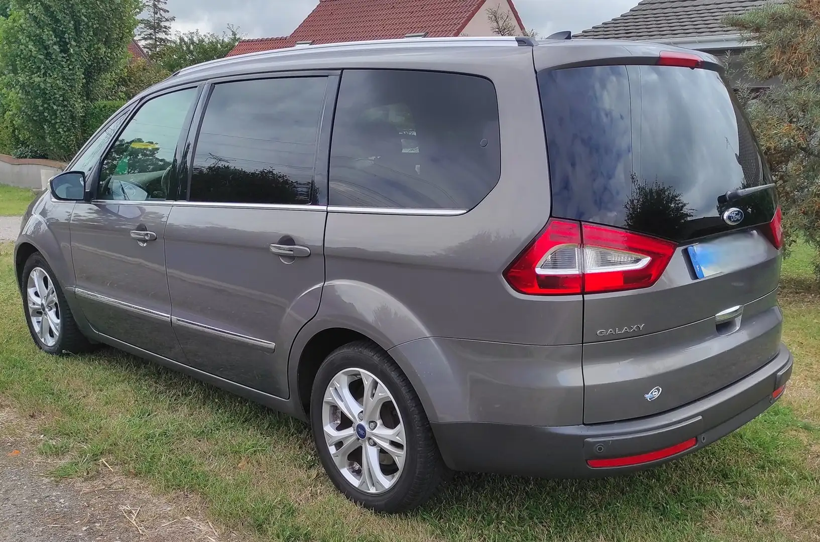 Ford Galaxy Galaxy II 2.0 TDCI 140 FAP Titanium Gris - 2
