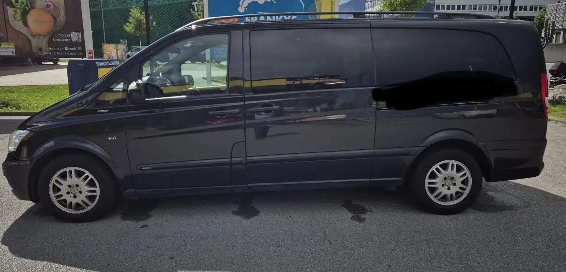 Mercedes-Benz Viano Ambiente extralang 3,0 CDI BlueEfficiency Facelift Schwarz - 2