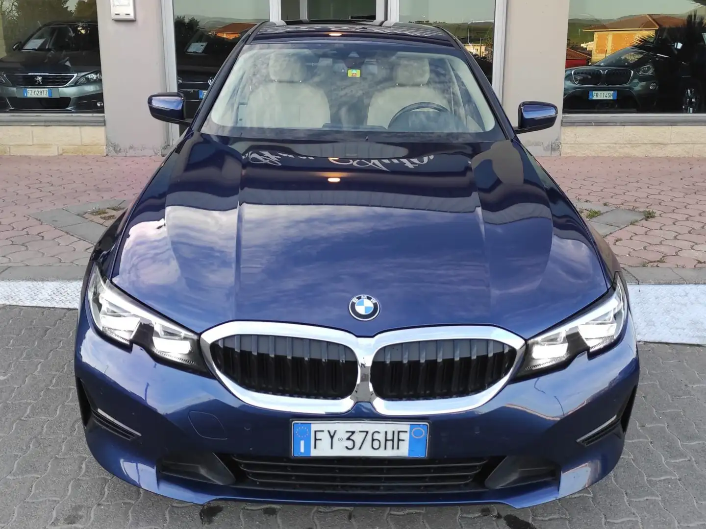 BMW 318 d Business Advantage auto Bleu - 1