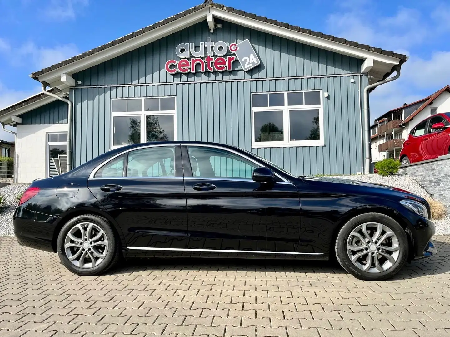 Mercedes-Benz C 180 Lim. Avantgarde°LED°Navi°Automatik°Alu° Noir - 2