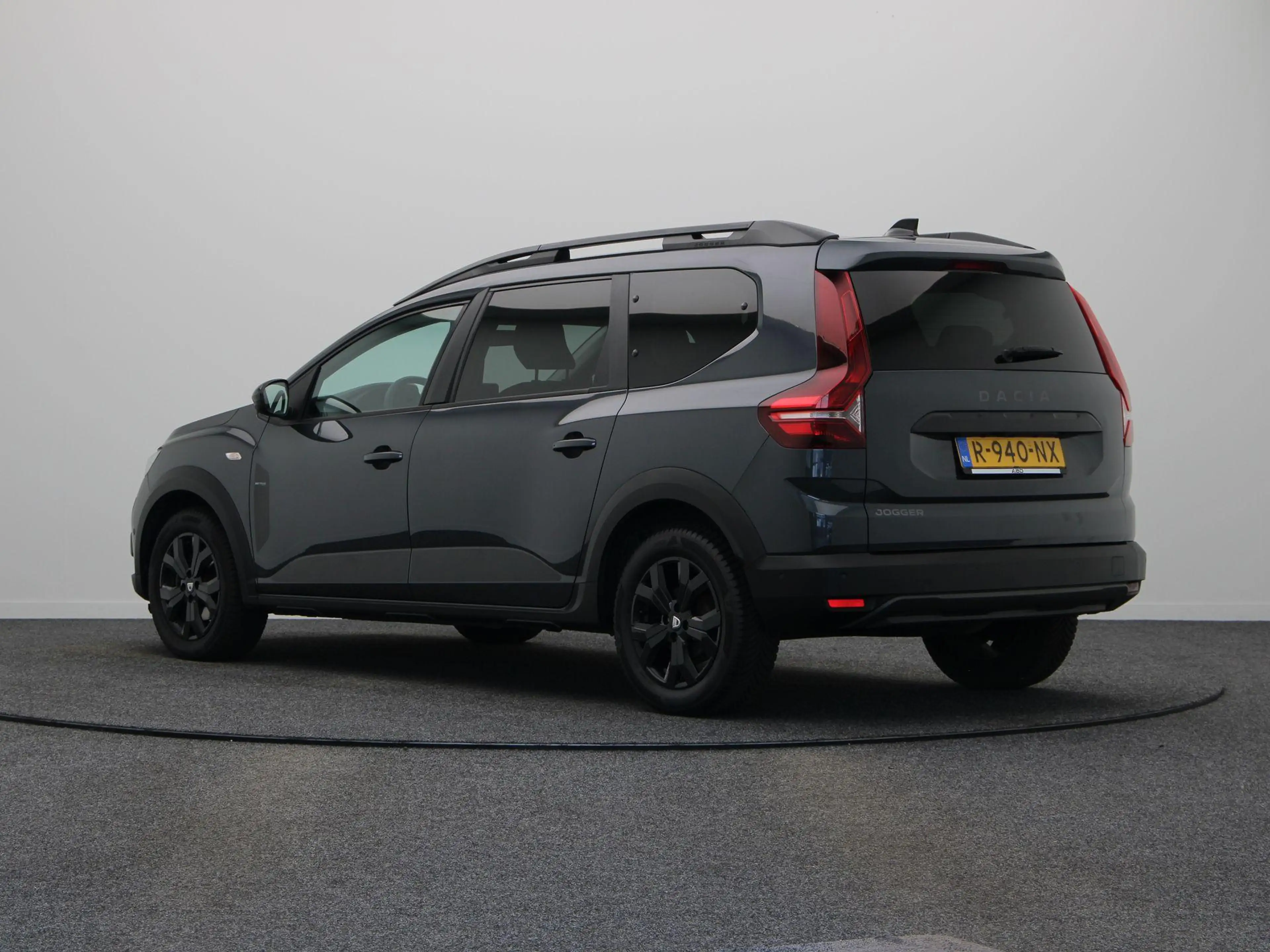 Dacia Jogger TCe 100pk Bi-Fuel Extreme 7p. | 1e Eigenaar | Deal — photo 2