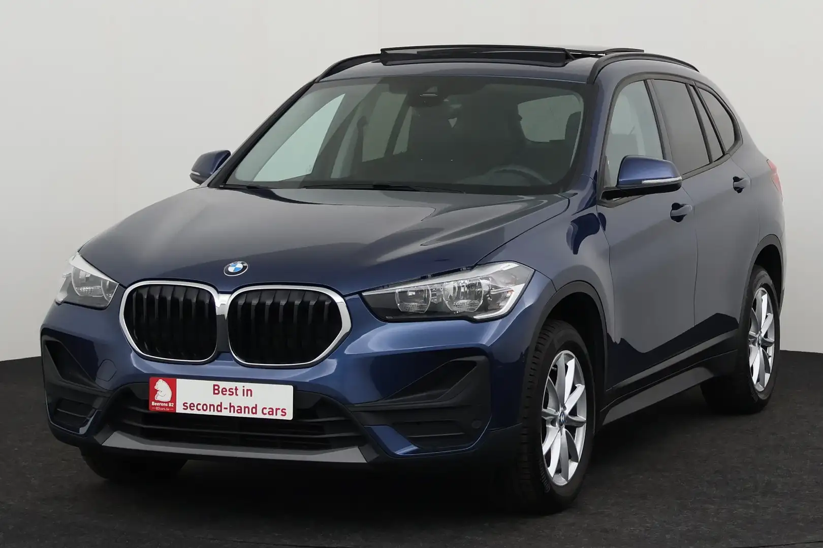 BMW X1 sDrive18d + GPS + PDC + CRUISE + PANO + LEDER + AL - 1