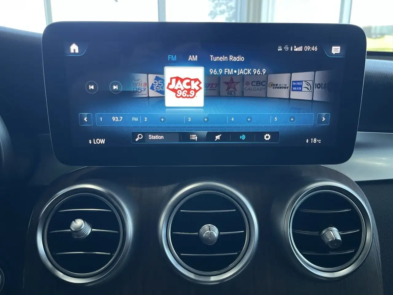 Mercedes-Benz GLC снимка Mercedes-Benz GLC