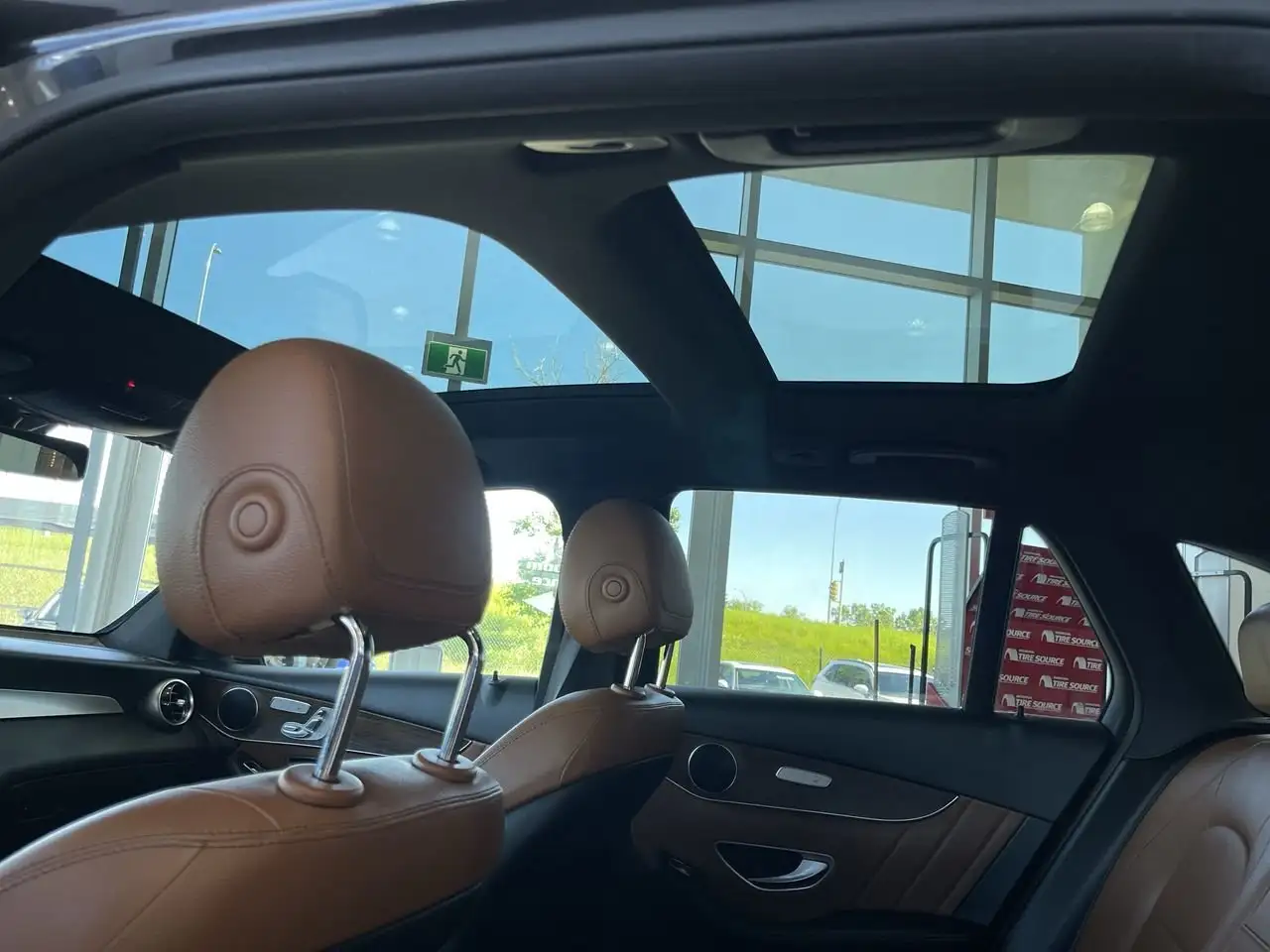 Mercedes-Benz GLC снимка Mercedes-Benz GLC