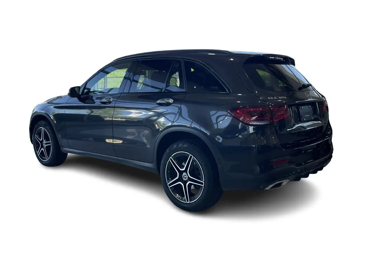 Mercedes-Benz GLC снимка Mercedes-Benz GLC
