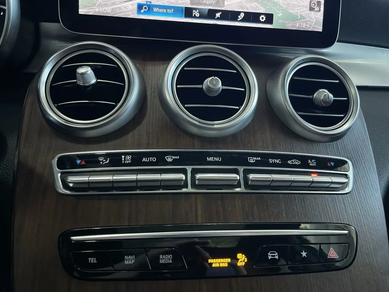 Mercedes-Benz GLC снимка Mercedes-Benz GLC