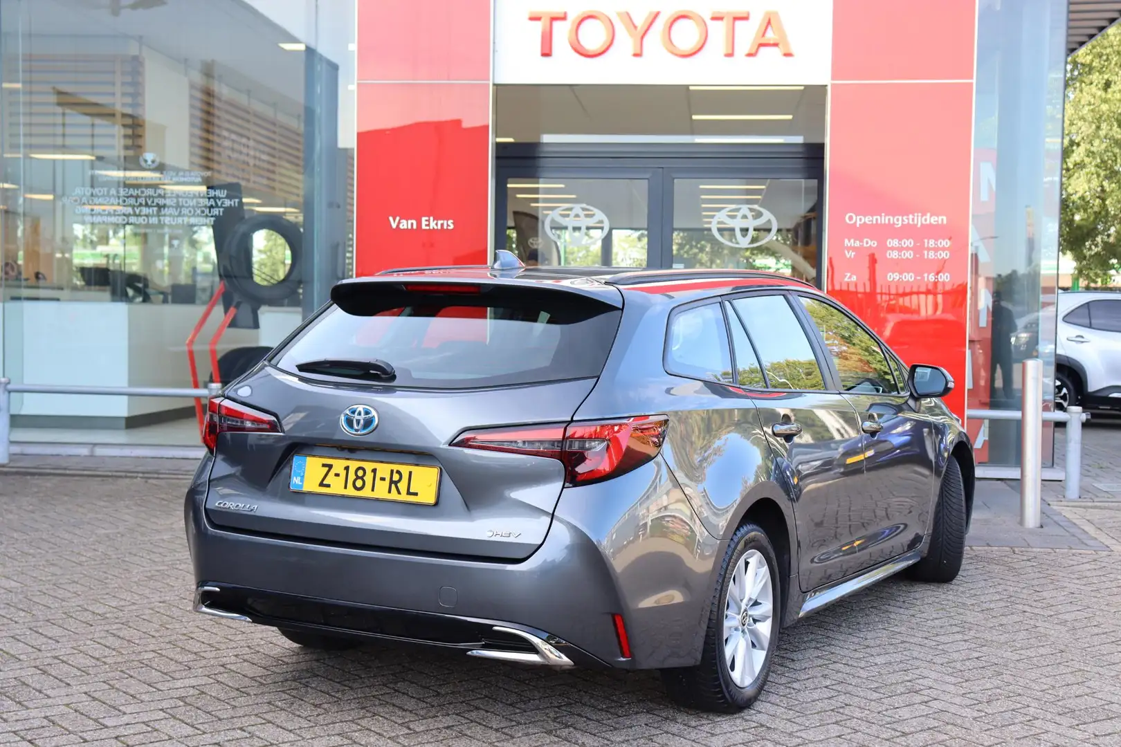 Toyota Corolla Touring Sports Hybrid 140 Active, Navi , All Seaso Gris - 2