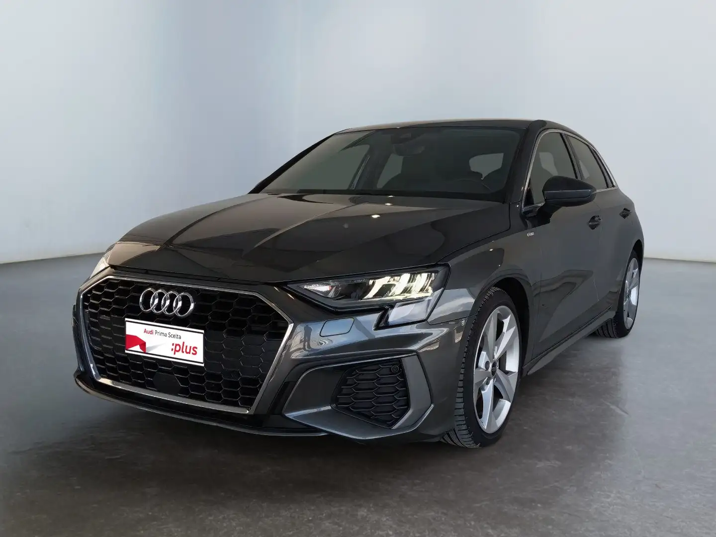 Audi A3 4ª serie SPB Sportback 30 TDI S tronic S line edi Grigio - 2