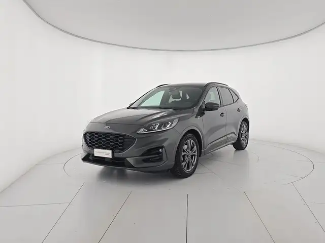 Ford Kuga main image