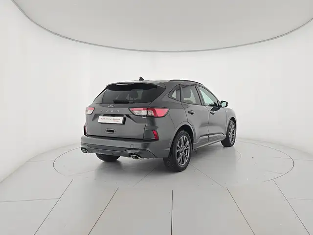 Ford Kuga view 5
