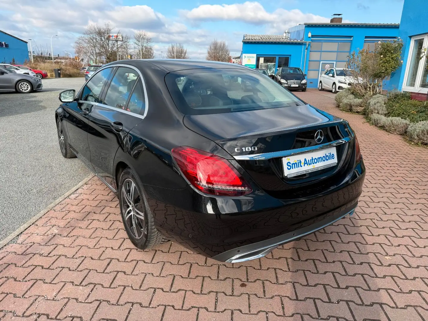 Mercedes-Benz C 180 Limousine Automatik Avantgarde Schwarz - 2