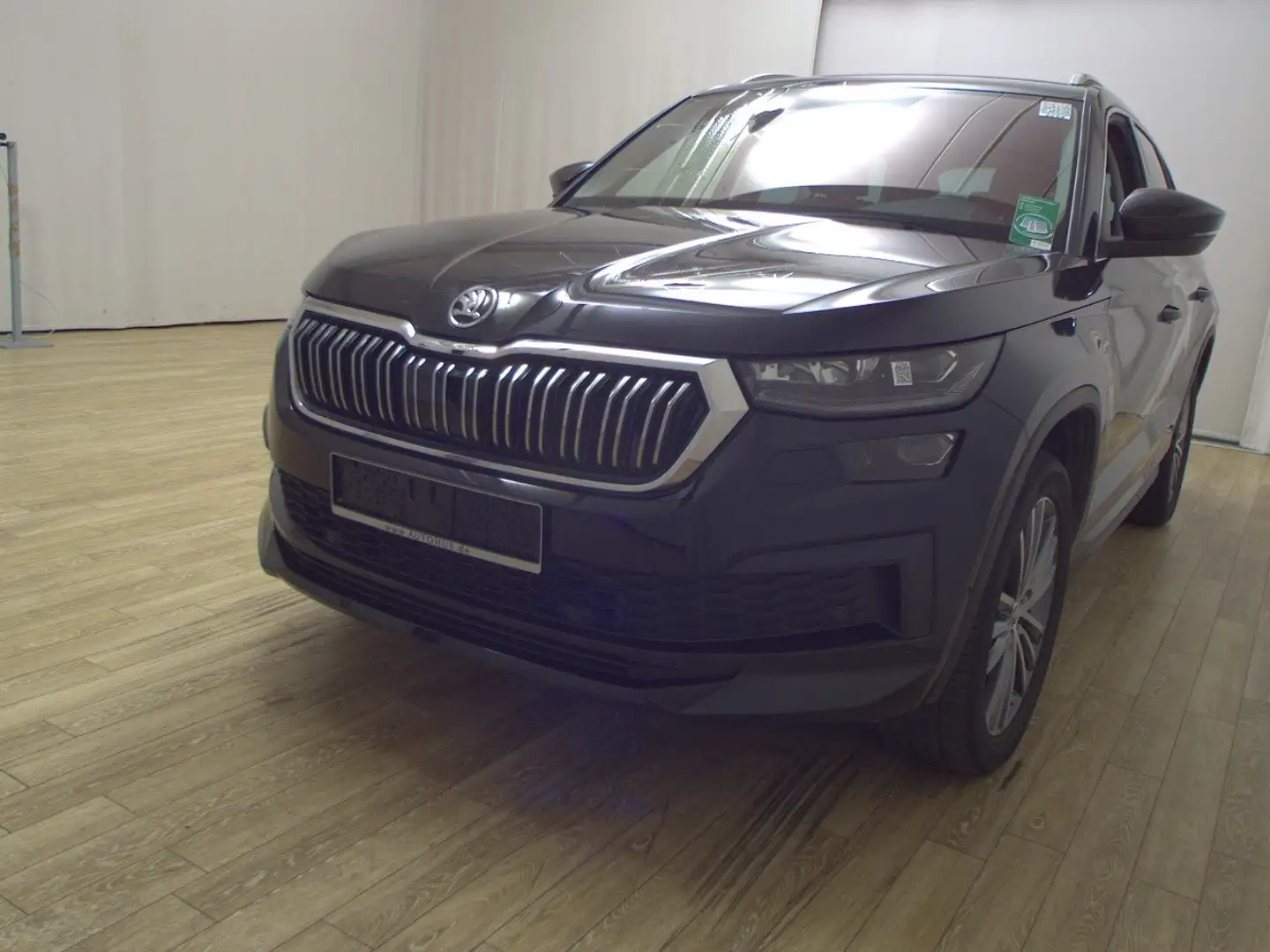 Skoda Kodiaq 2.0 TSI L&K Navi LED virtual 360° AHK ACC Noir - 2