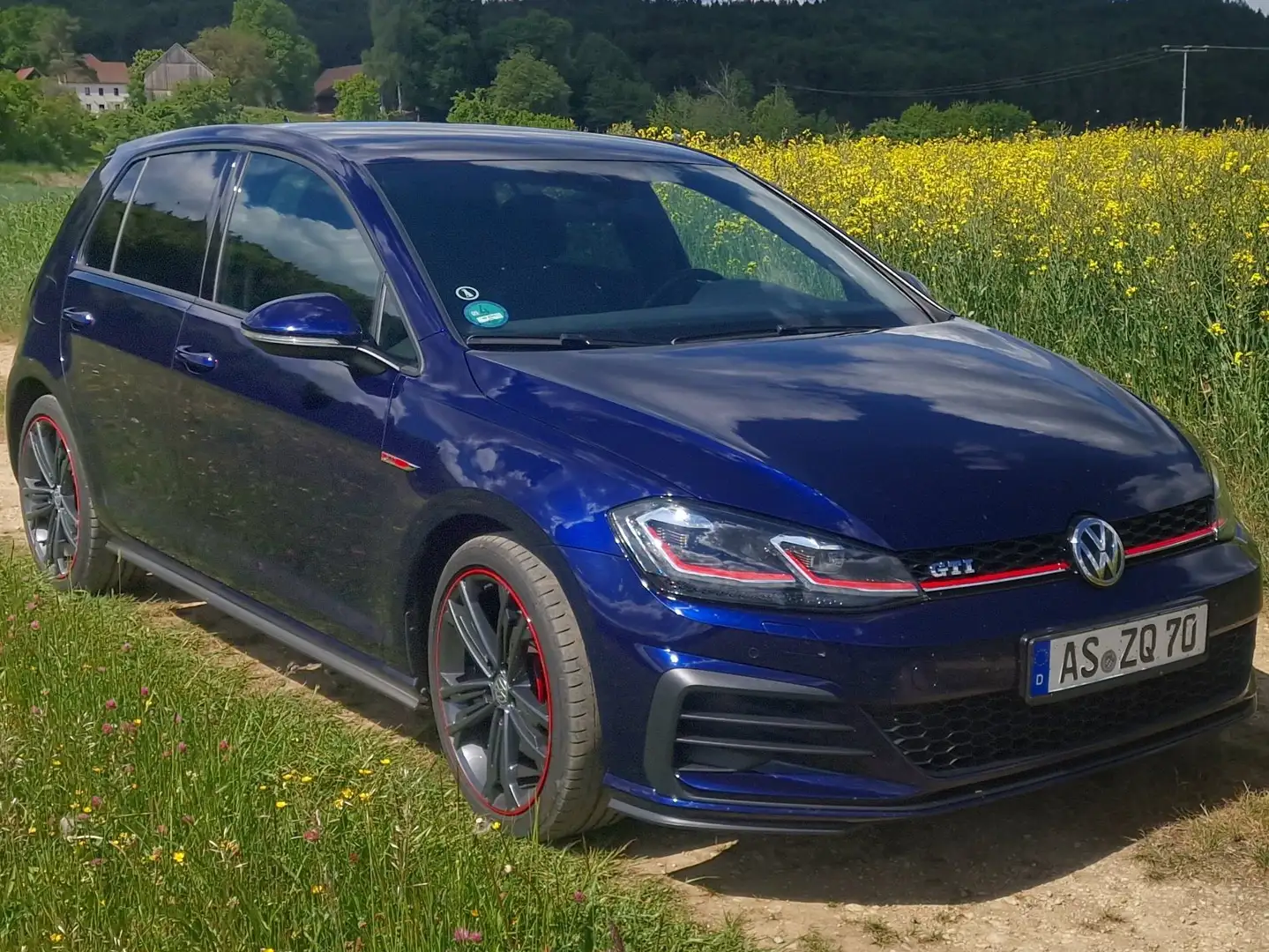 Volkswagen Golf GTI GTI BMT/Start-Stopp Синий - 2
