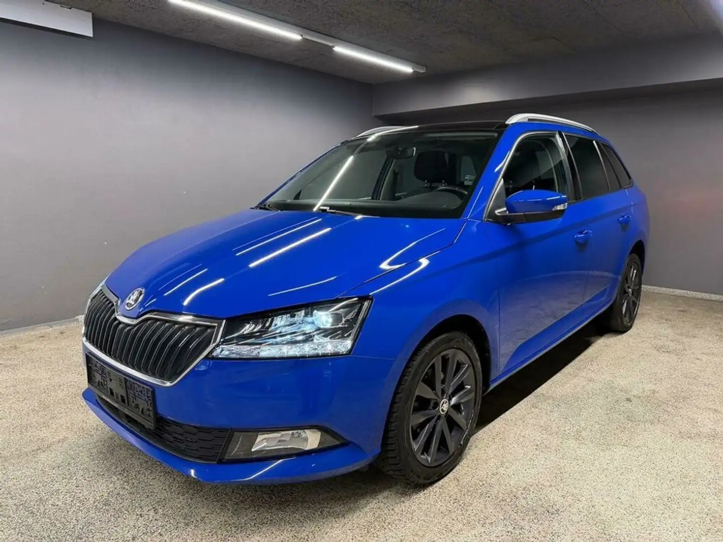 Skoda Fabia Ambition Blau - 2