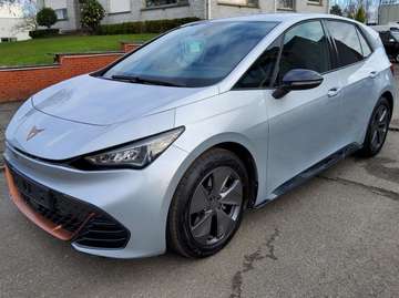 Born 58 kWh Business Edition