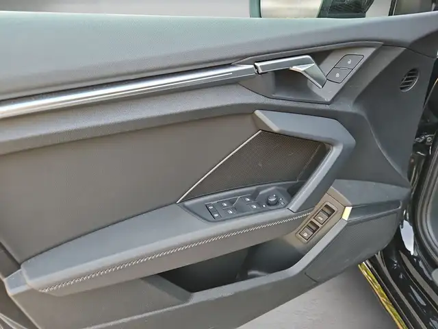 Audi A3 view 7