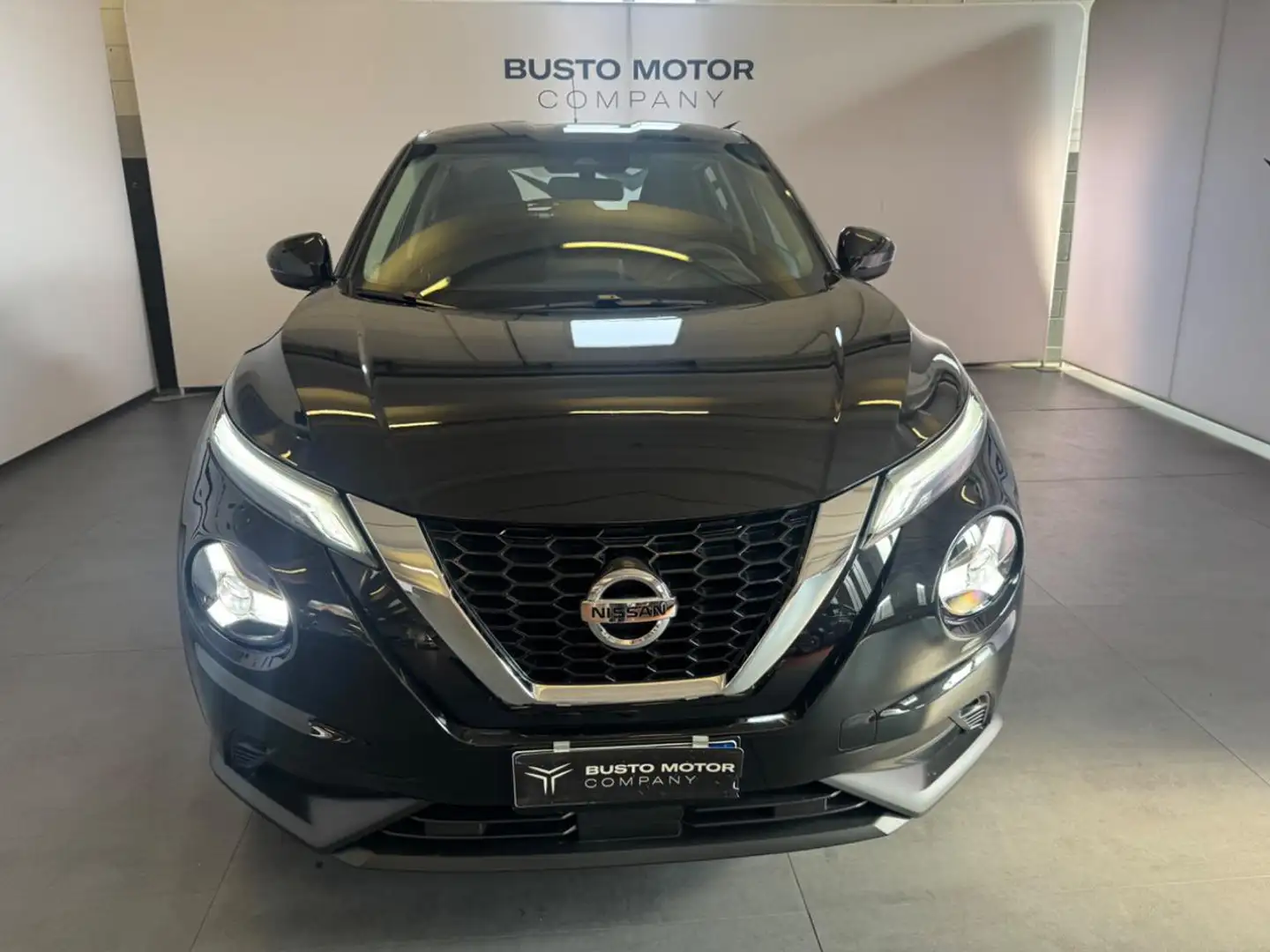 Nissan Juke 1.0 DIG-T 114 CV N-Connecta 10 ANNI GARANTITA Nero - 2