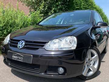 1.6i FSI 16V 116CV / SPORTLINE / Airco / Toit Ouvrant / Sieges Sport / 1er Propriétaire /UNIQUE 48.575KM CARPASS/GARANTIE