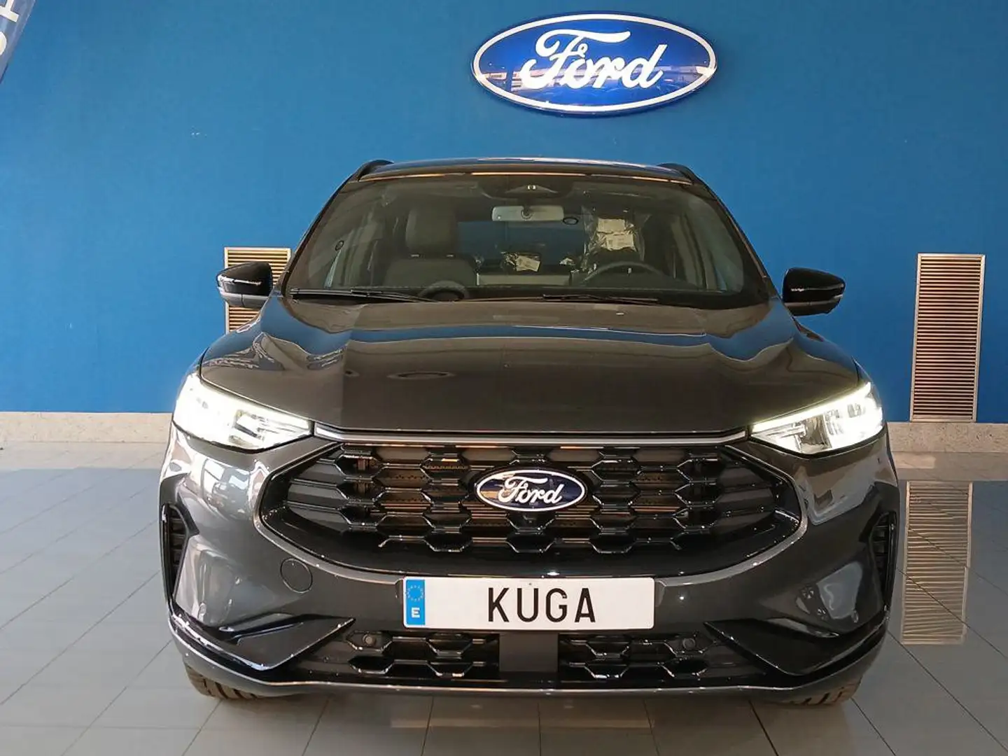 Ford Kuga Plug-in Híbrido K2.5 Duratec PHEV ST-Line X 4x2 Gris - 2