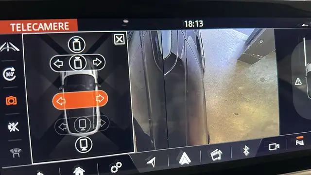 Land Rover Range Rover Evoque view 26