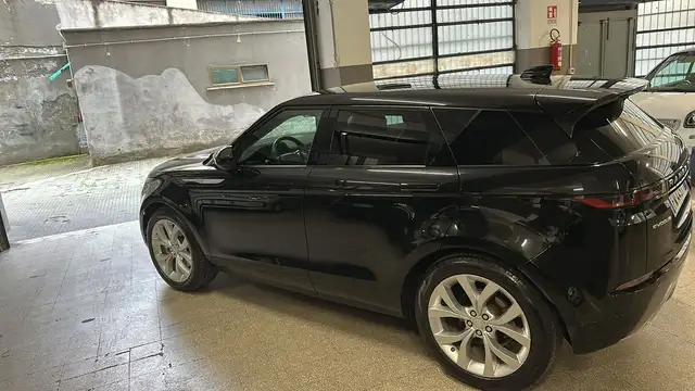 Land Rover Range Rover Evoque view 7