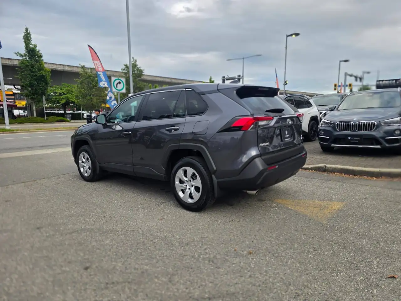 Toyota RAV 4 снимка Toyota RAV 4