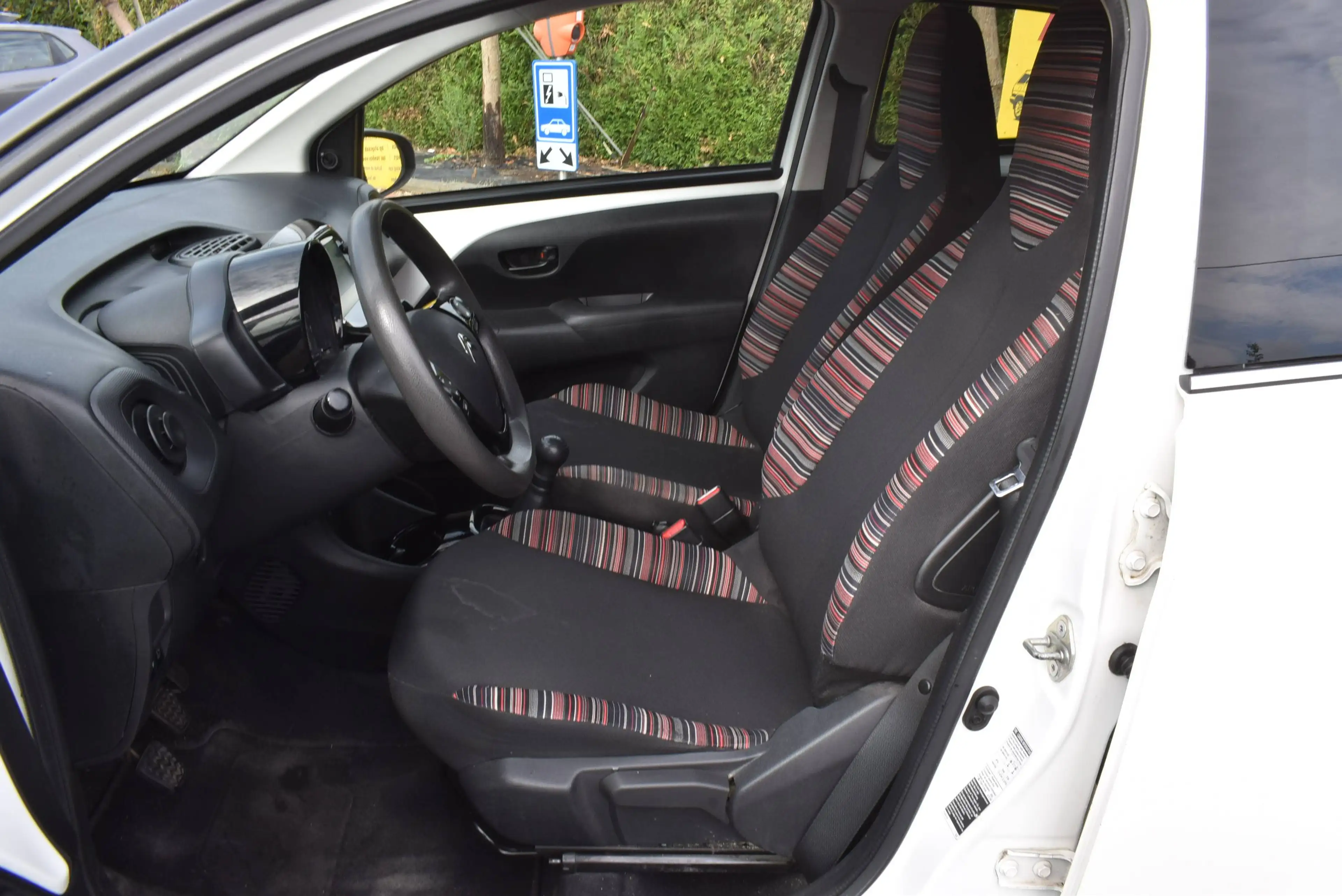 Citroen C1 1.0 VTi Live Airco / CarPlay ***12M GARANTIE*** — photo 6