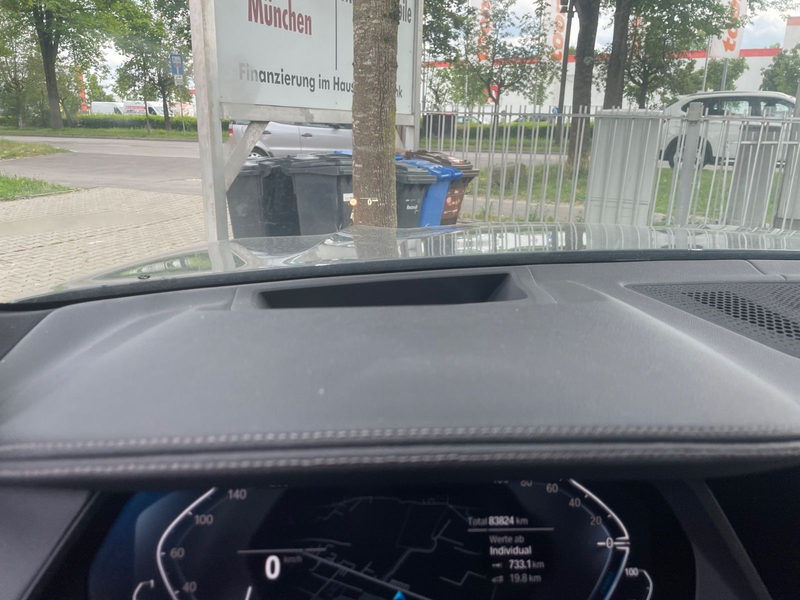 BMW X5 xDrive 45 e M Sport — photo 14