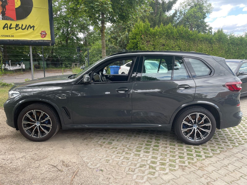 BMW X5 xDrive 45 e M Sport — photo 2