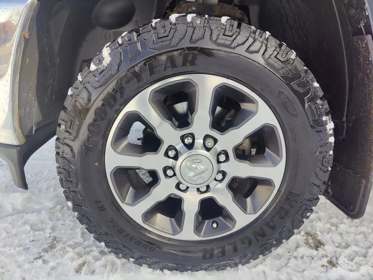 RAM 3500 снимка RAM 3500