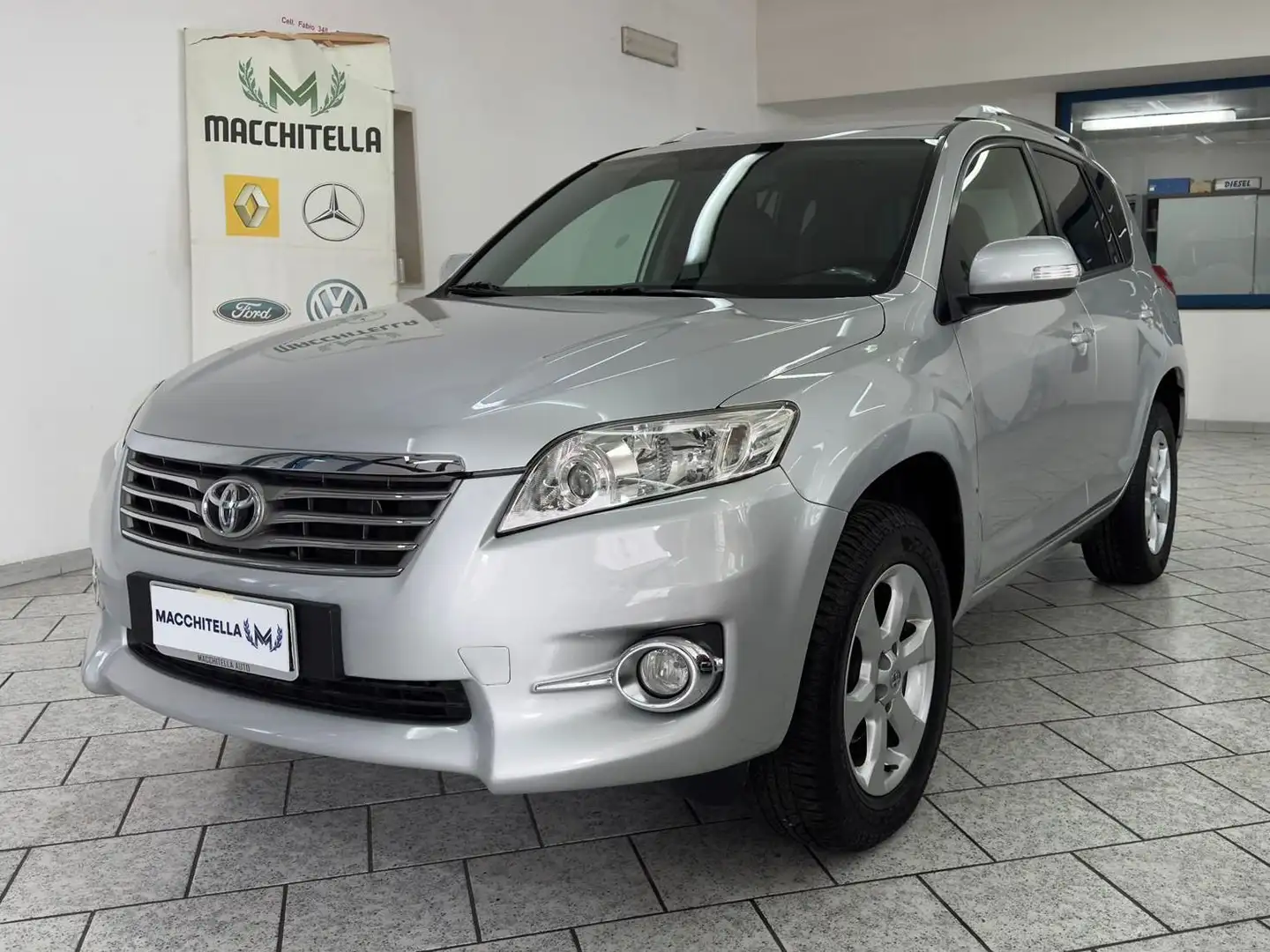 Toyota RAV 4 RAV4 2.2 d-4d 150cv dpf my09 Gris - 2
