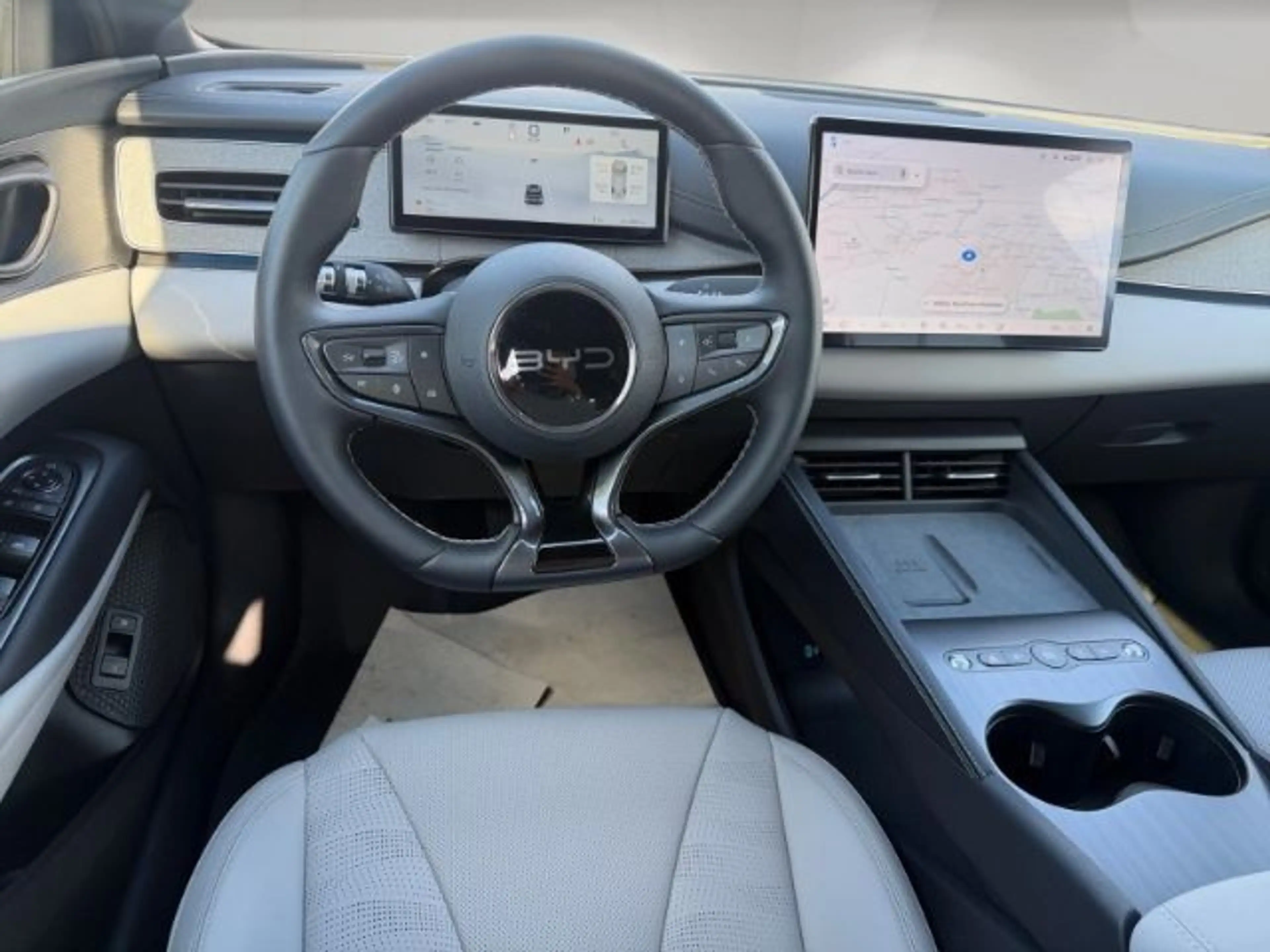 BYD Seal 6 Seal 6 DM-i Touring PHEV 156 kW 1.5 Comfort Lite — photo 10