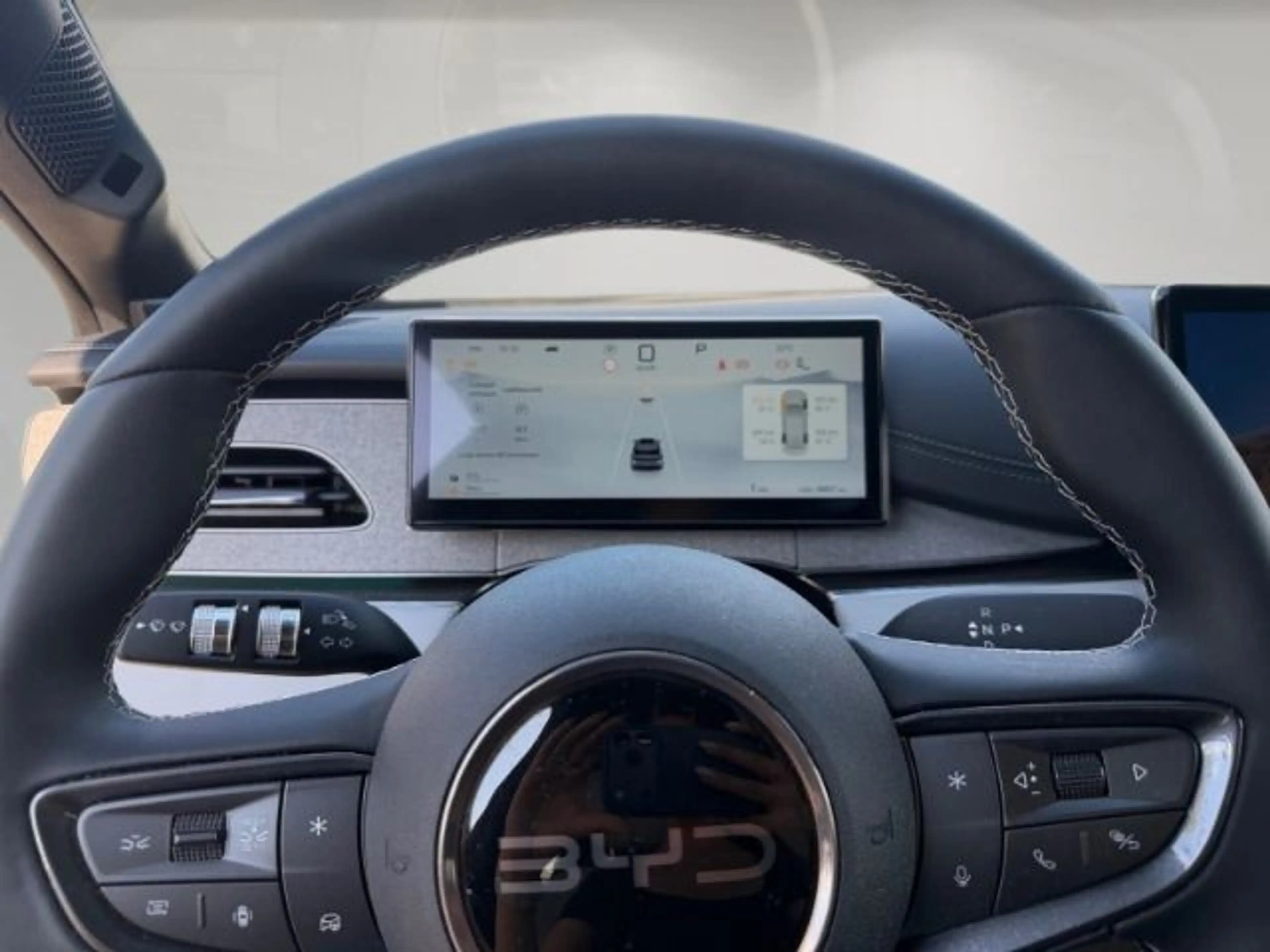 BYD Seal 6 Seal 6 DM-i Touring PHEV 156 kW 1.5 Comfort Lite — photo 8