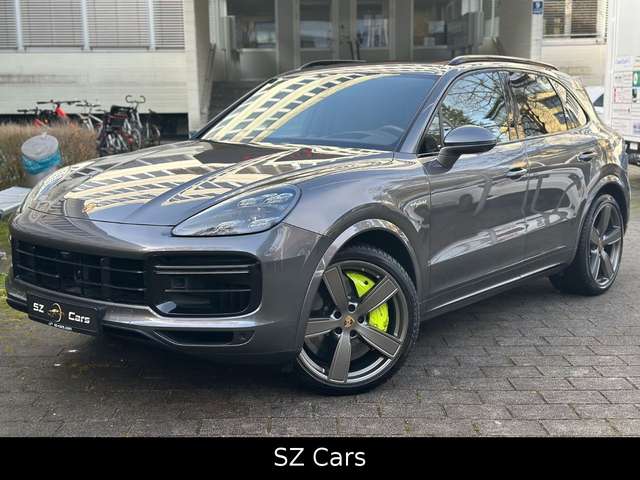 Imagine Porsche Cayenne Turbo S E-Hybrid*Keramik-Bremsanlage*