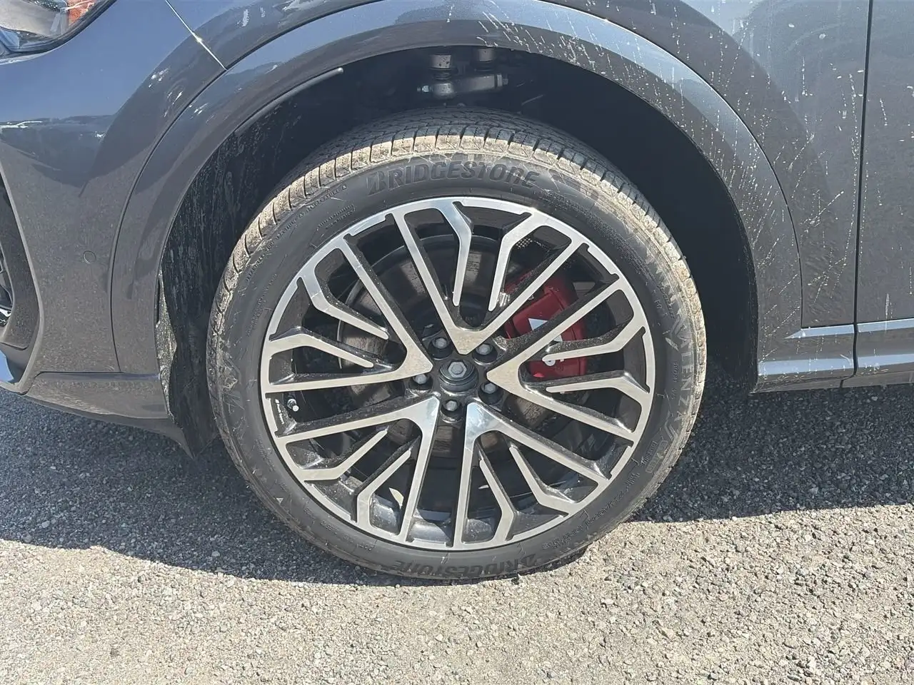 Audi SQ5 снимка Audi SQ5