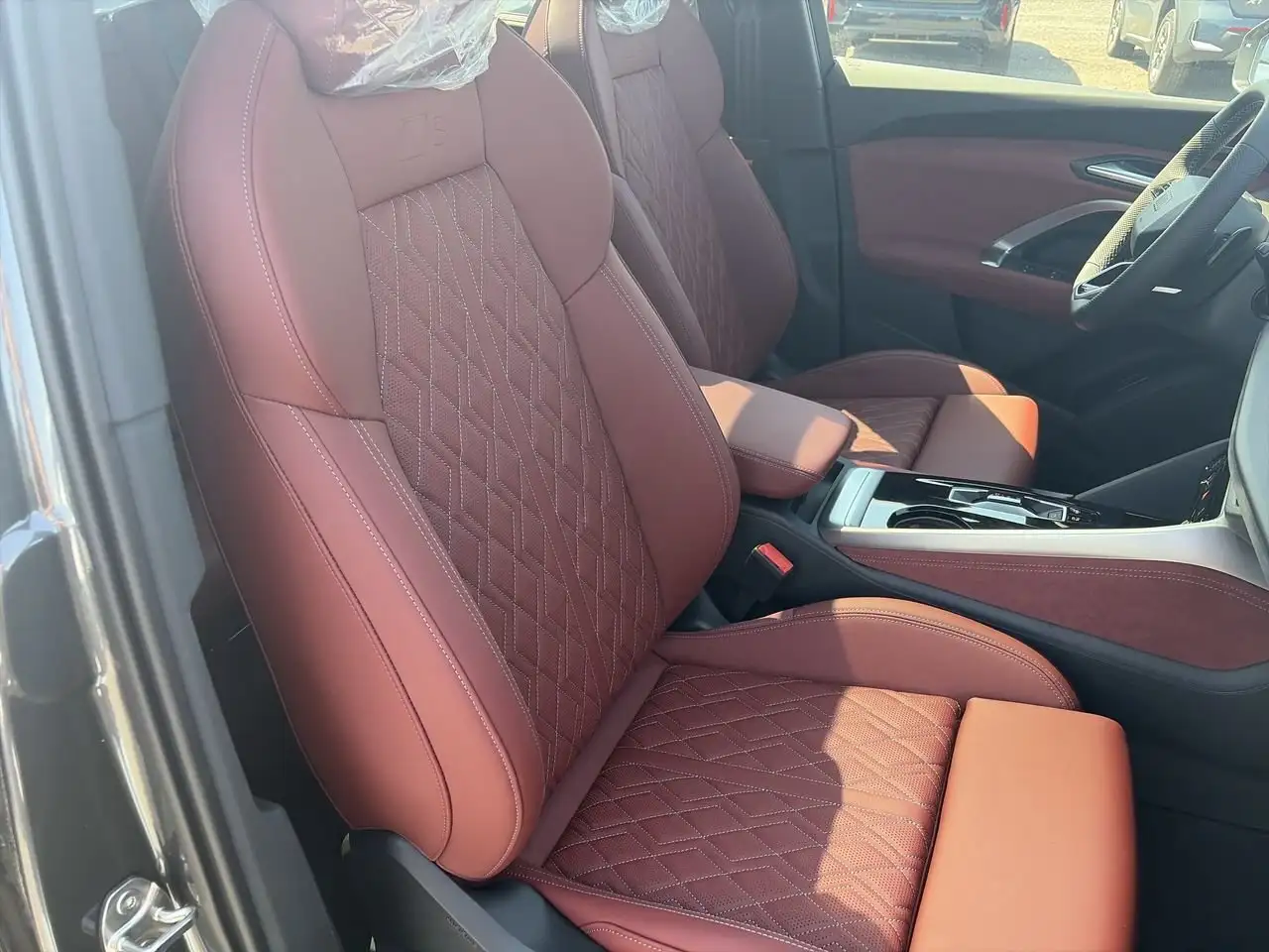 Audi SQ5 снимка Audi SQ5