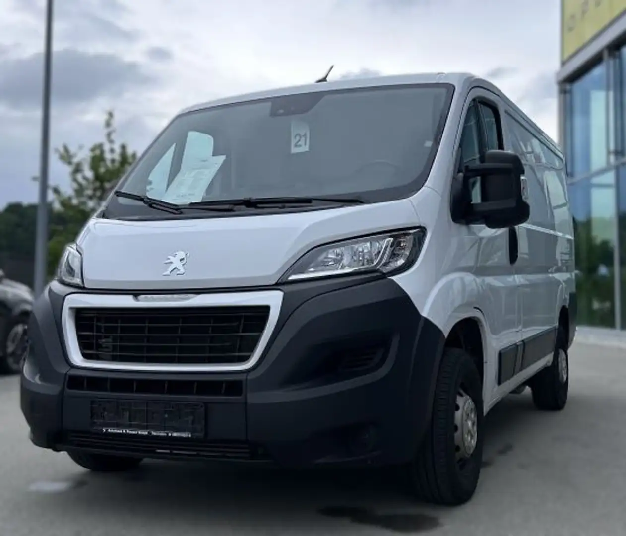 Peugeot Boxer KW 333 L1H1 HDI 140 Weiß - 2