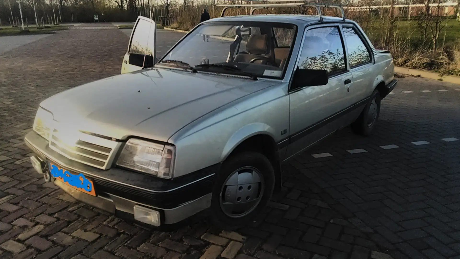 Opel Ascona OPEL ASCONA 1.6S AUTOMATIC - 1