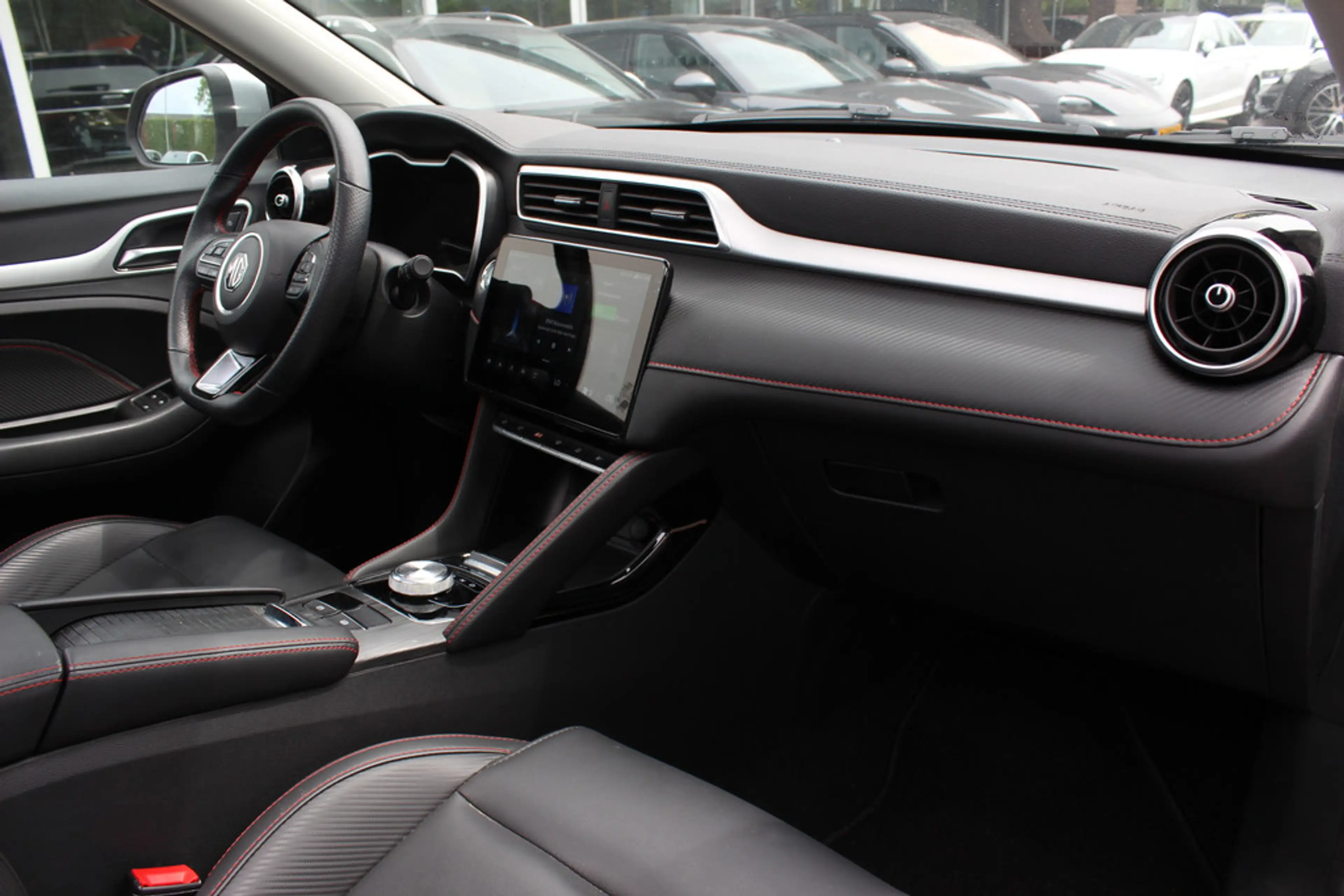 MG ZS MG EV EV Long Range Luxury 70 kWh / Panoramadak / — photo 6