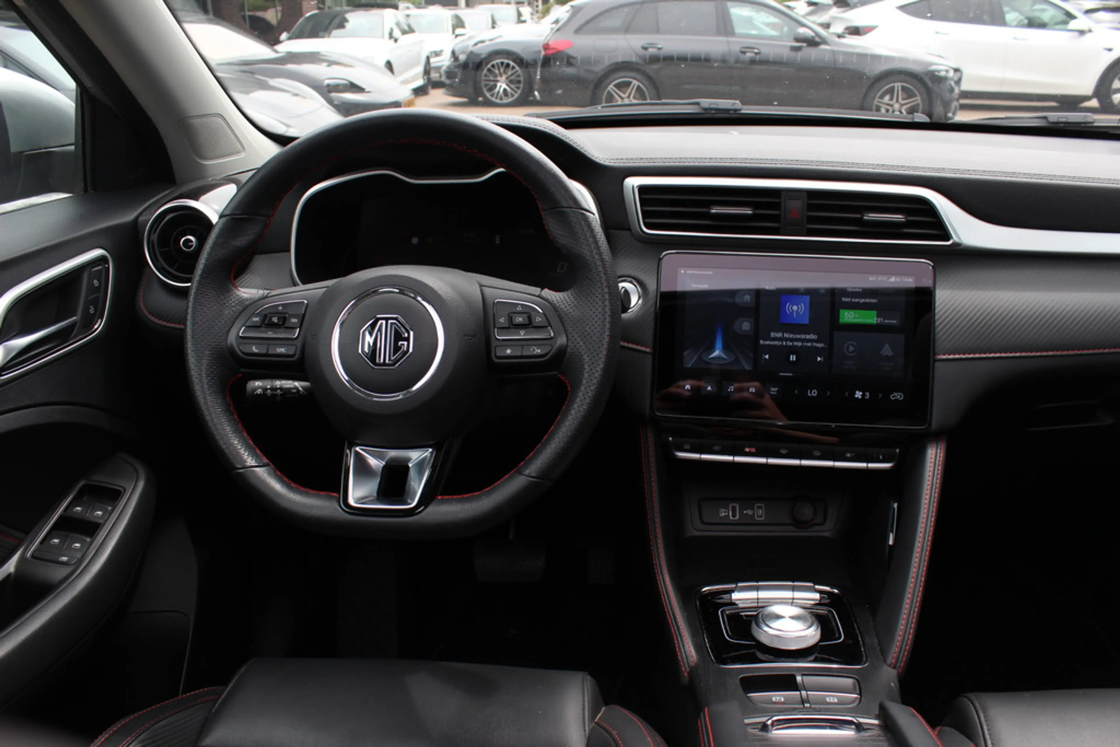 MG ZS MG EV EV Long Range Luxury 70 kWh / Panoramadak / — photo 5