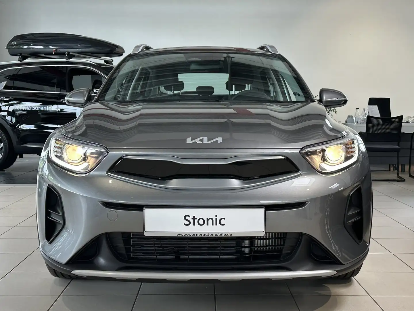 Kia Stonic 1.0 T-GDI Vision DCT Navigation Gris - 2