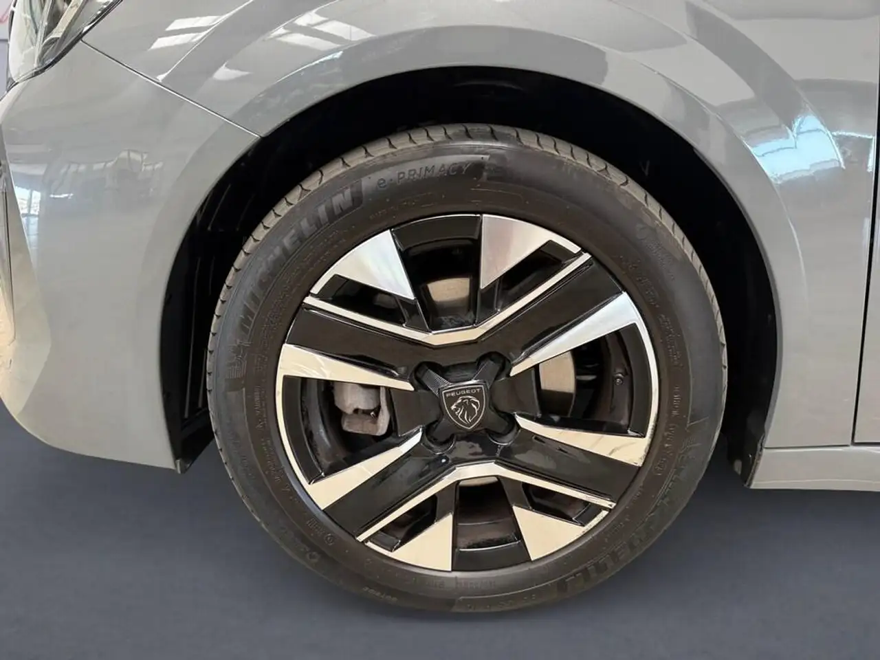 Peugeot 208 1.2 puretech Allure s&s 100cv 9