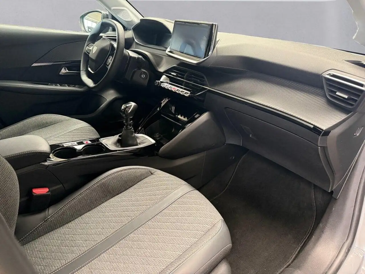 Peugeot 208 1.2 puretech Allure s&s 100cv 14