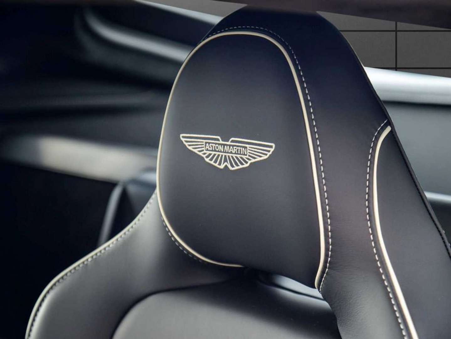 Aston Martin V8 Coupé -  - Joinsteer - #3