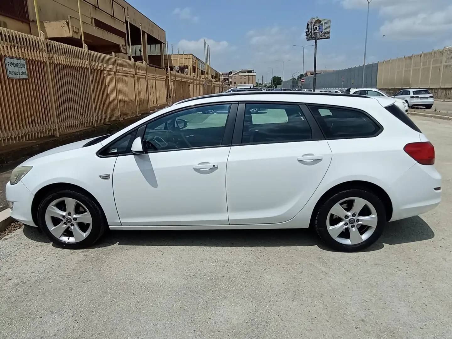Opel Astra Astra Sport Tourer SW Bianco - 1